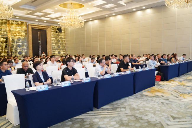 百川行动｜扎根上海，服务千行，中科方德x海光生态赋能行业信创跃迁